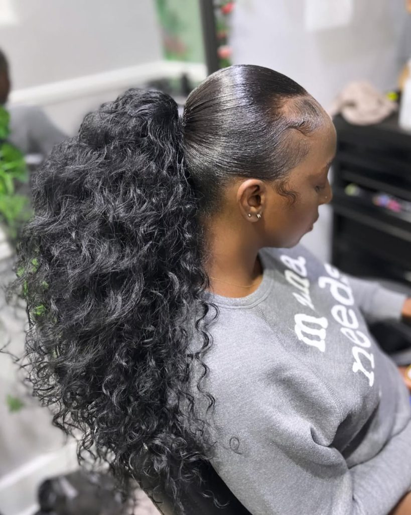 Curly High Ponytail-hairstylistof_la