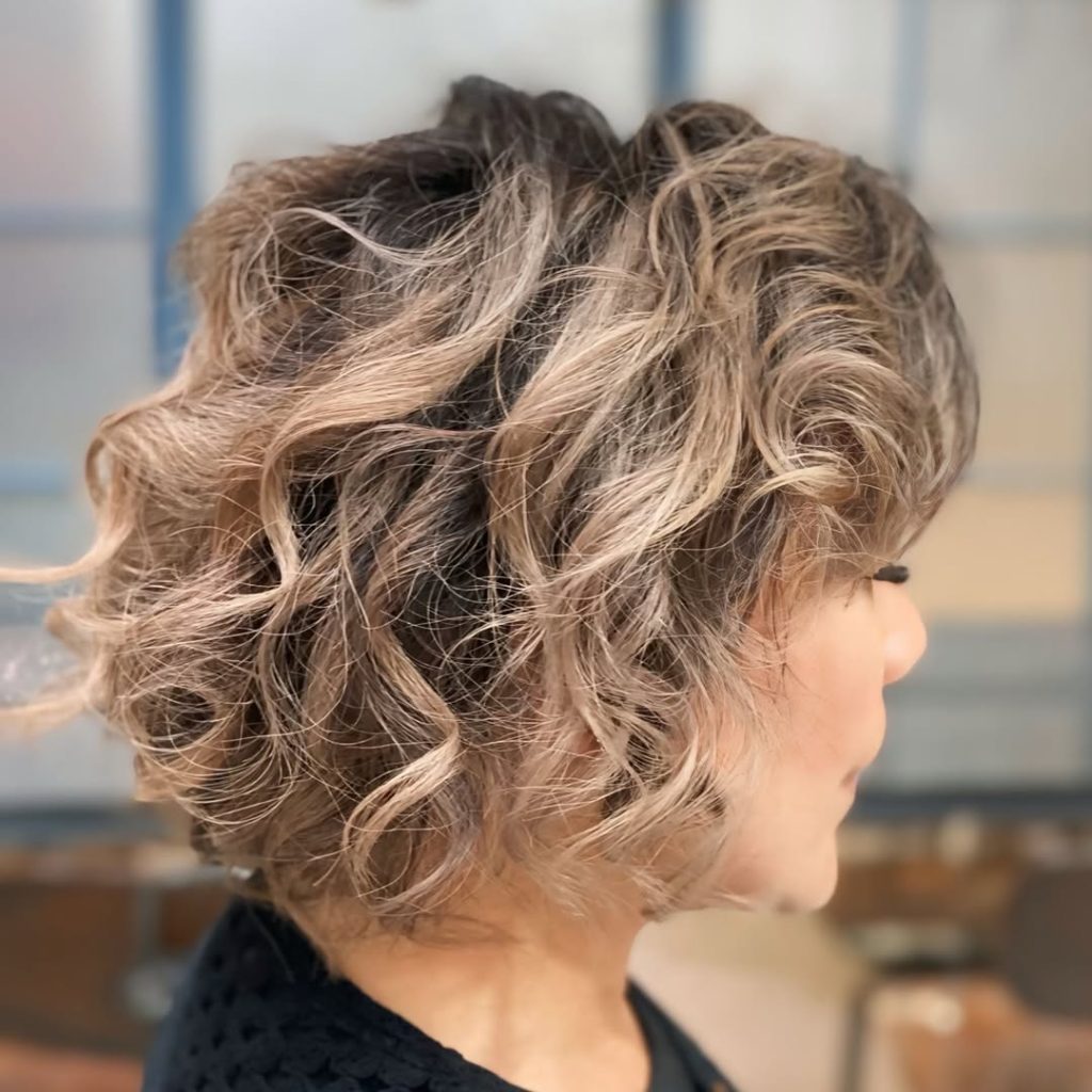 Curly Bob Hairstyles for Hair Women  – charlottesbeautylounge%0A – 3