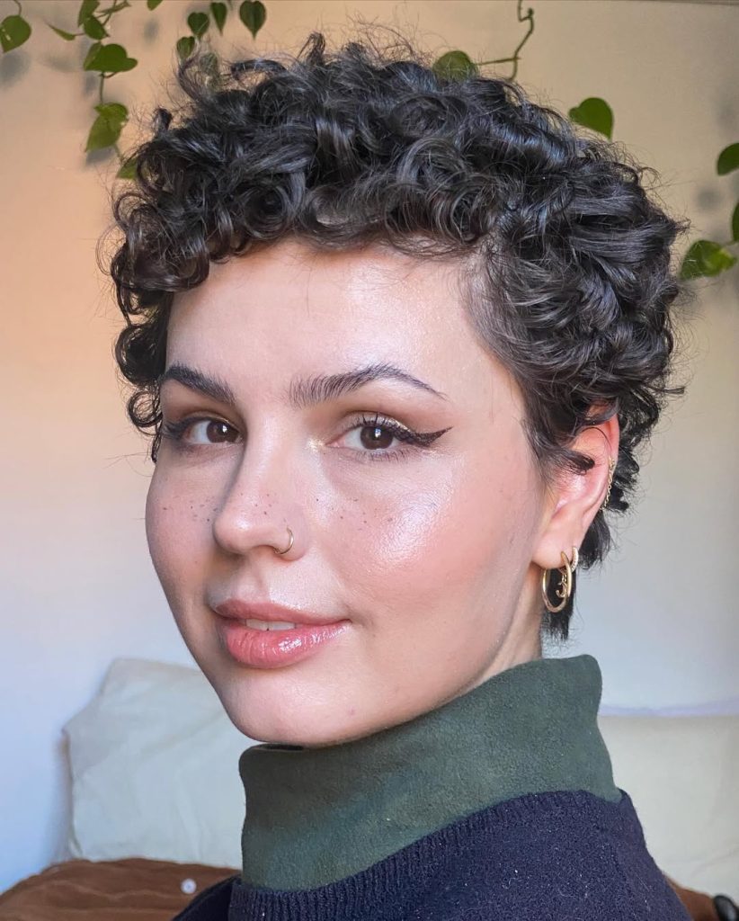 Curly Pixie Cut Hairstyles for Women  – passingwhimsies – 3