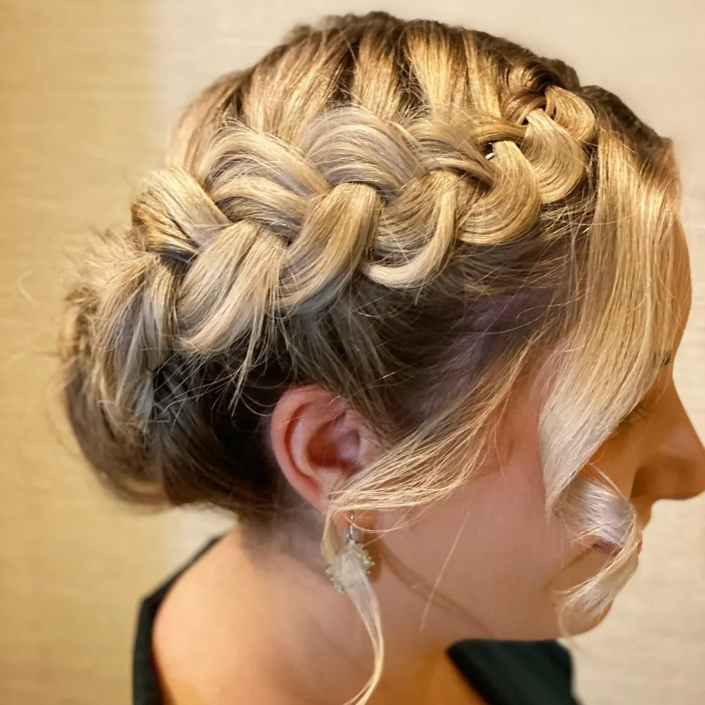 Crowned Braid for womem – beautybyleahhadden – 2