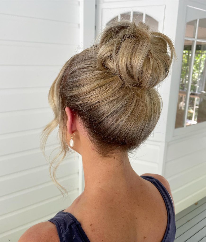 High Bun for women – natalie_newton_hair